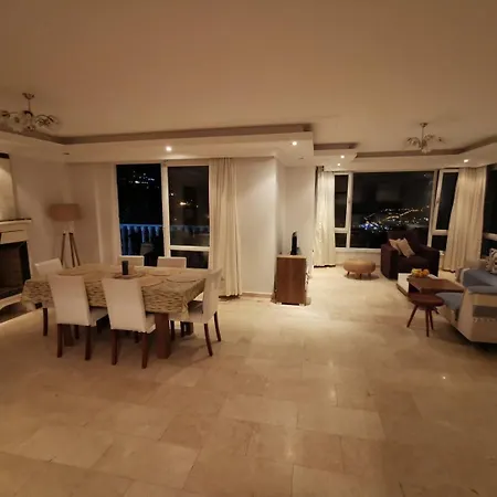With A Pool And Jacuzzi Holiday home Alanya