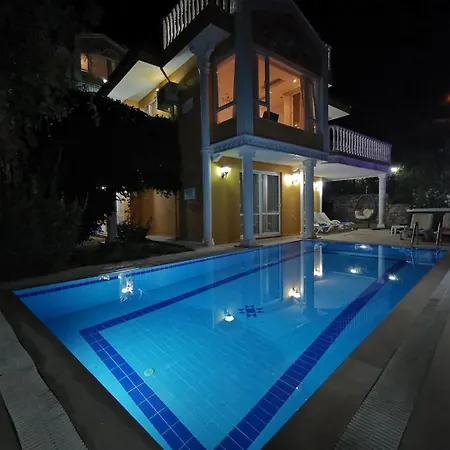 With A Pool And Jacuzzi Holiday home
